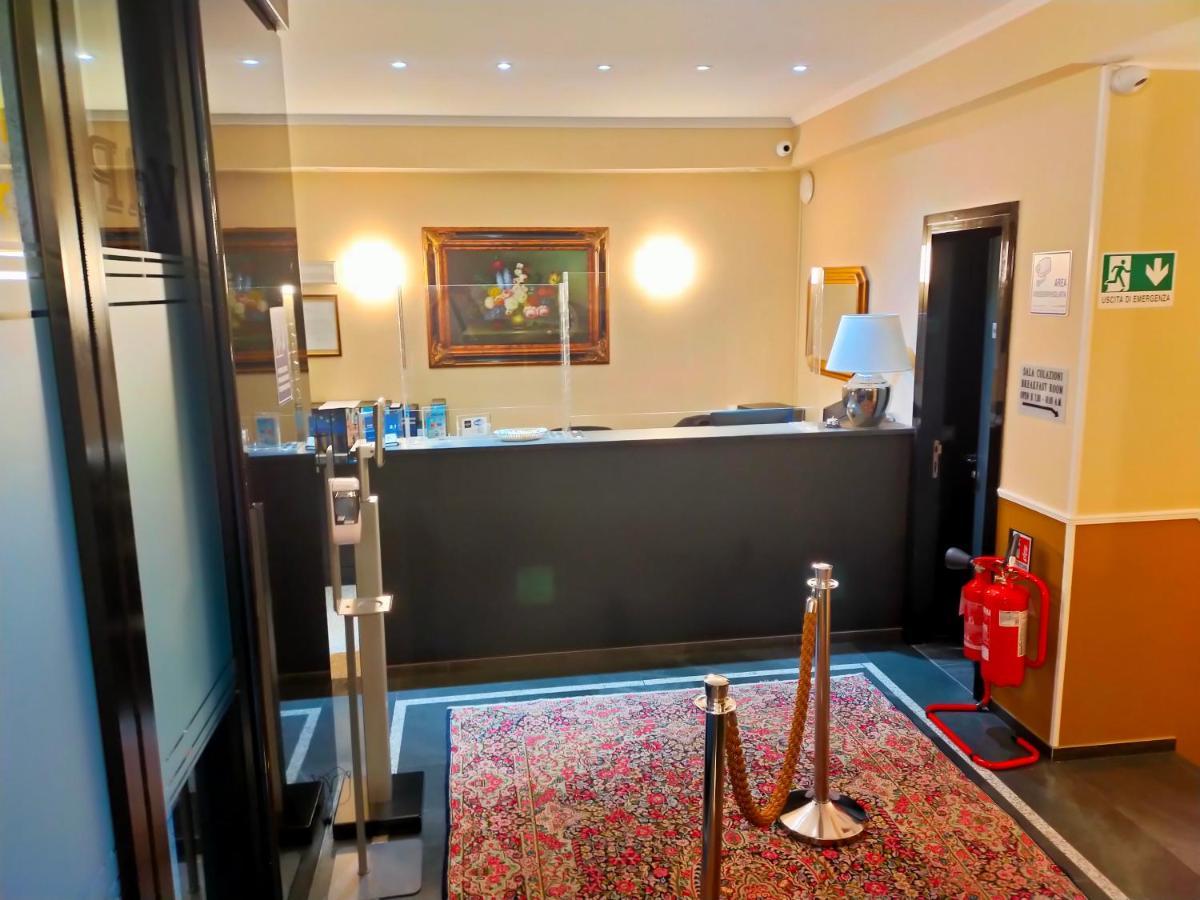 Hotel Valentino Du Parc Turijn Buitenkant foto