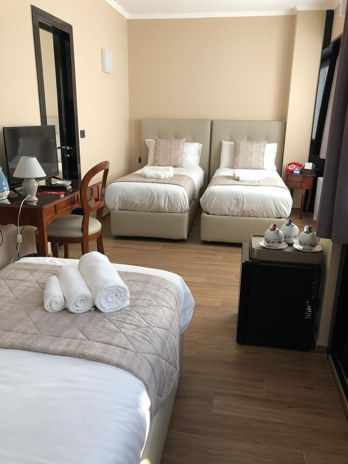 Hotel Valentino Du Parc Turijn Kamer foto